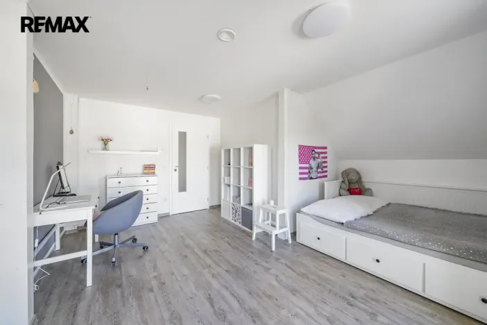 Prodej rodinného domu, Stěžery - Stěžírky, 215 m2