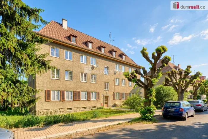 Prodej bytu 4+1, Karlovy Vary, Sládkova, 94 m2