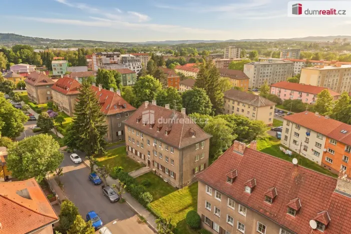 Prodej bytu 4+1, Karlovy Vary, Sládkova, 94 m2
