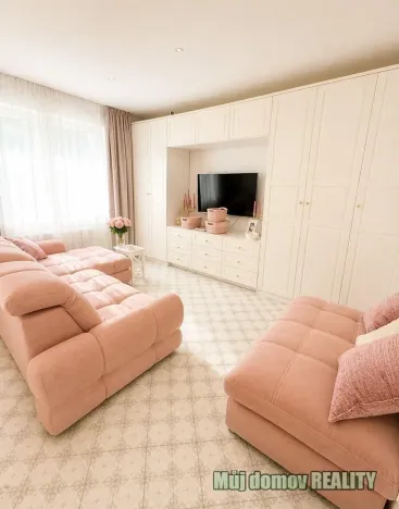 Pronájem bytu 2+kk, Praha - Kyje, Za školou, 75 m2