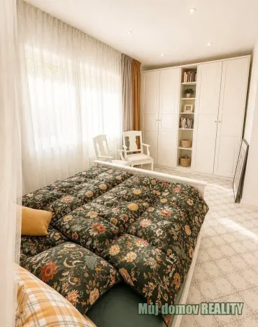 Pronájem bytu 2+kk, Praha - Kyje, Za školou, 75 m2