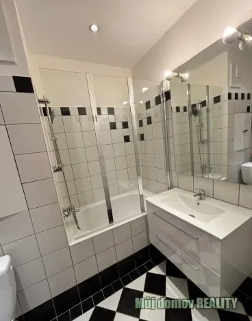 Pronájem bytu 2+kk, Praha - Chodov, Chalupkova, 44 m2