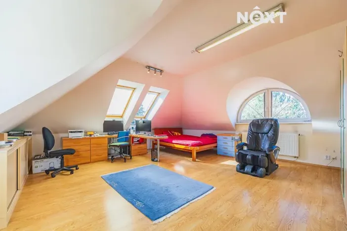 Prodej vily, Praha - Uhříněves, Merkurova, 420 m2