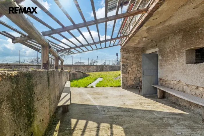 Prodej skladu, Milín, Nádražní, 129 m2