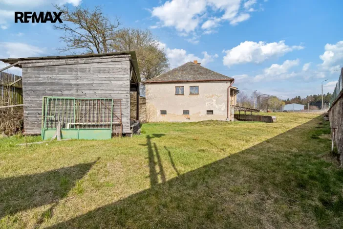 Prodej skladu, Milín, Nádražní, 129 m2