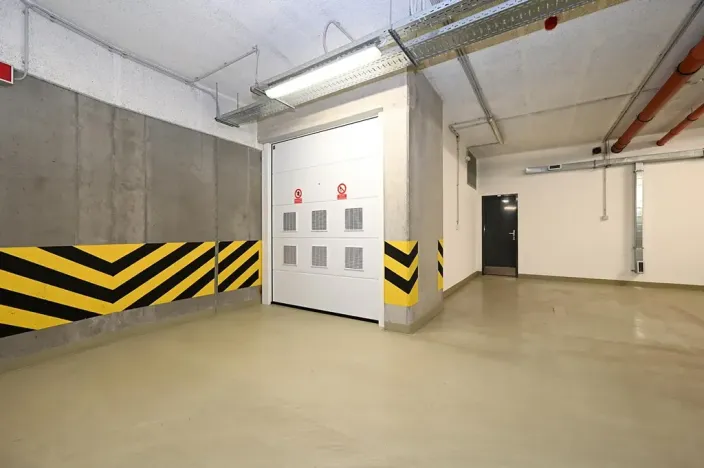 Pronájem bytu 1+kk, Praha - Liboc, Evropská, 51 m2