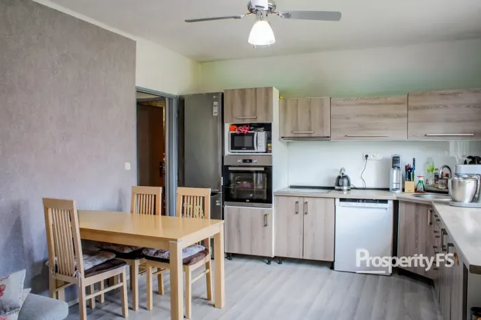Prodej rodinného domu, Ohrazenice, 206 m2