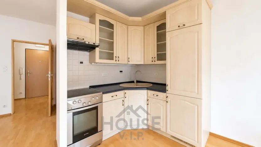 Prodej bytu 1+kk, Praha - Vysočany, Poděbradská, 34 m2