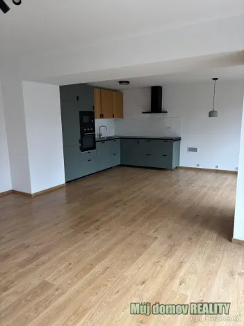 Pronájem rodinného domu, Praha - Klánovice, Smidarská, 120 m2