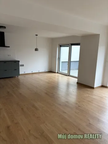 Pronájem rodinného domu, Praha - Klánovice, Smidarská, 120 m2