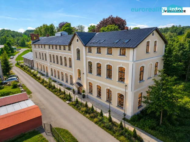Prodej výrobních prostor, Mikulášovice, 1450 m2