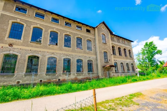 Prodej výrobních prostor, Mikulášovice, 1450 m2