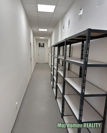 Pronájem obchodního prostoru, Praha - Libuš, Dobronická, 79 m2