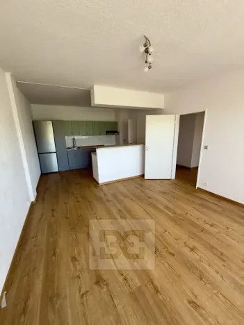 Pronájem bytu 2+kk, Kladno, Vojtěcha Lanny, 56 m2