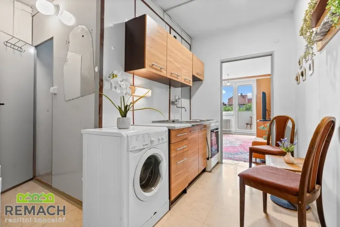 Prodej bytu 1+kk, Otrokovice, J. Valčíka, 34 m2