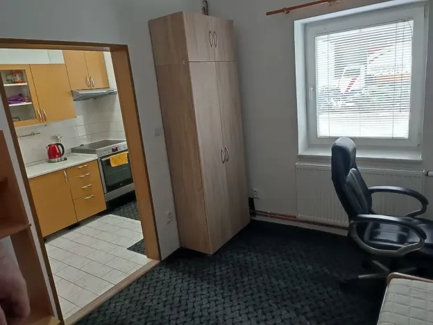 Pronájem bytu 1+1, Brno, Mojmírovo náměstí, 18 m2