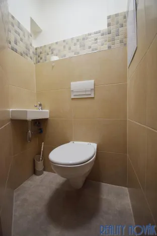 Prodej bytu 3+kk, Praha - Žižkov, Chvalova, 78 m2