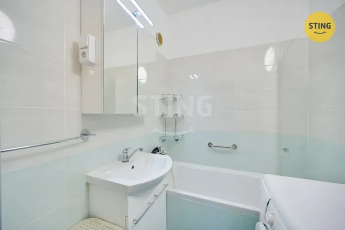Prodej bytu 3+1, Zlín, Na Honech II, 67 m2