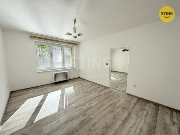 Pronájem bytu 3+1, Opava, Sokolovská, 74 m2