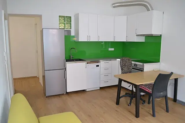 Pronájem bytu 2+kk, Praha - Michle, Prostřední, 43 m2
