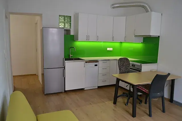 Pronájem bytu 2+kk, Praha - Michle, Prostřední, 43 m2