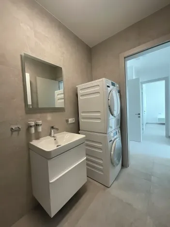 Pronájem bytu 2+kk, Hajany, 50 m2