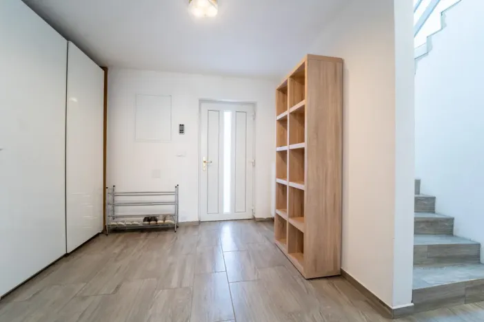 Prodej rodinného domu, Popovičky, Pod Skalkou, 185 m2
