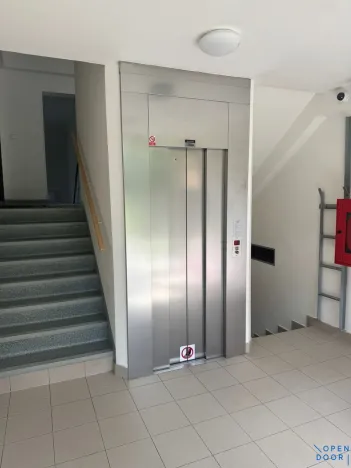 Pronájem bytu 3+1, Praha - Letňany, Tupolevova, 79 m2