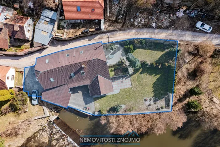 Prodej vícegeneračního domu, Jevišovice, 350 m2