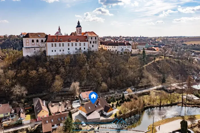 Prodej vícegeneračního domu, Jevišovice, 350 m2