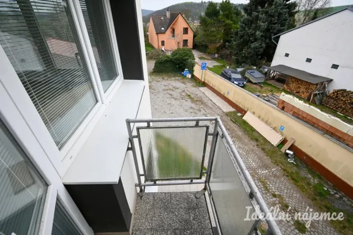 Pronájem bytu 1+kk, Brno - Žebětín, Hostislavova, 22 m2
