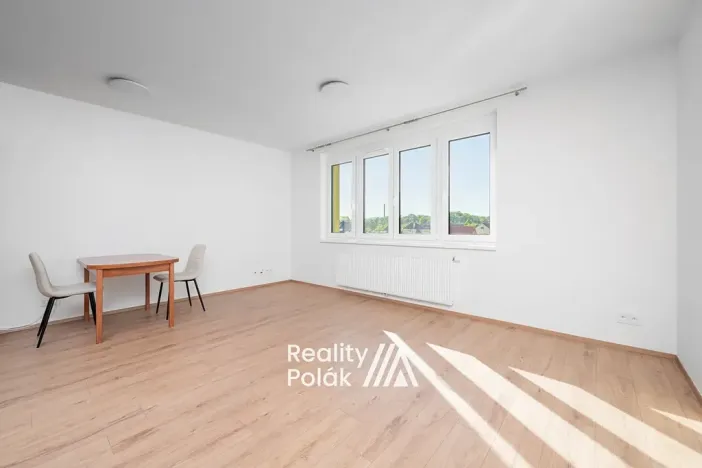 Pronájem bytu 1+kk, Liberec, Tovární, 37 m2