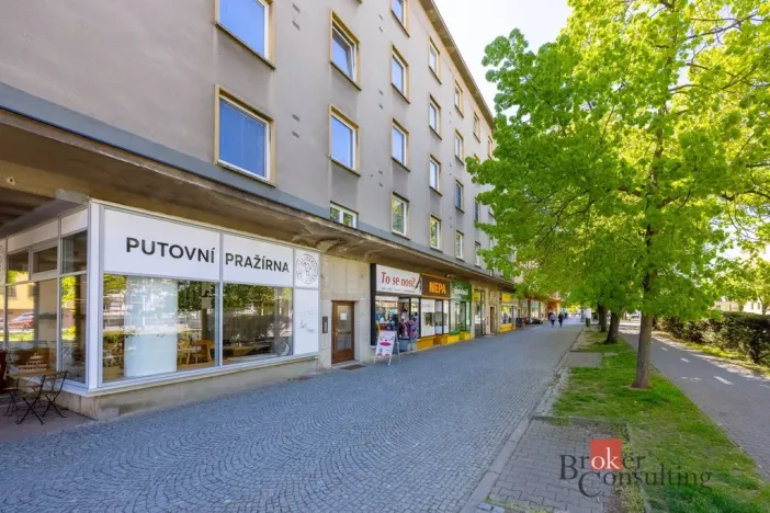 Prodej bytu 3+1, Pardubice - Zelené Předměstí, Palackého třída, 79 m2