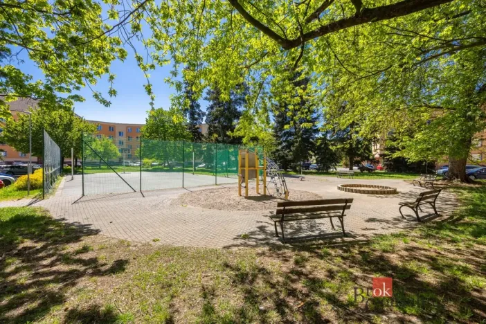 Prodej bytu 3+1, Pardubice - Zelené Předměstí, Palackého třída, 79 m2