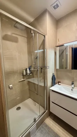 Pronájem bytu 2+kk, Praha, V Pitkovičkách, 43 m2