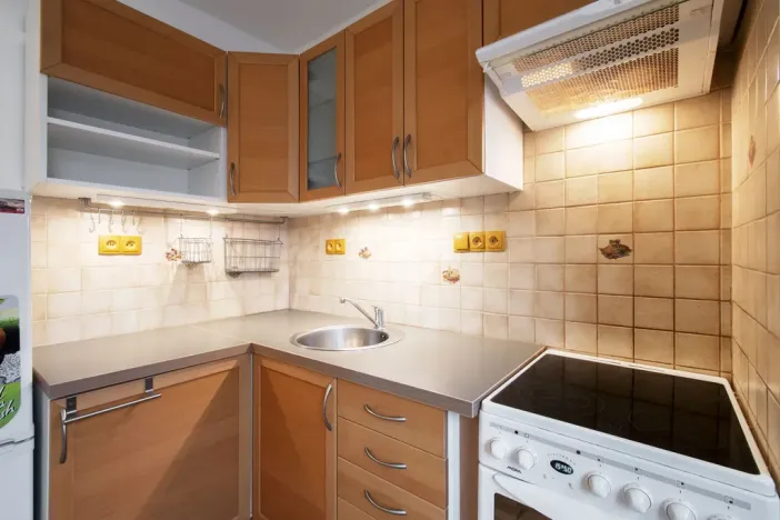 Pronájem bytu 1+kk, Praha - Letňany, Havířovská, 25 m2