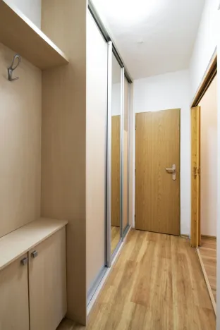 Pronájem bytu 1+kk, Praha - Letňany, Havířovská, 25 m2