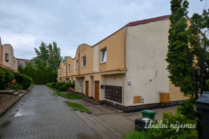Pronájem bytu 1+kk, Brno, bratří Sapáků, 29 m2