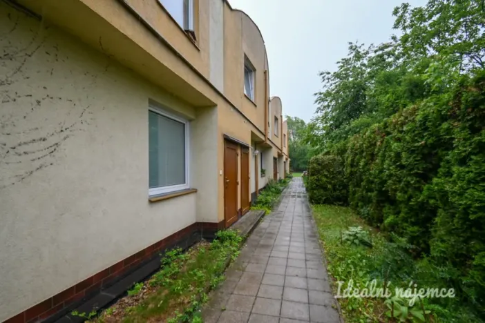 Pronájem bytu 1+kk, Brno, bratří Sapáků, 29 m2