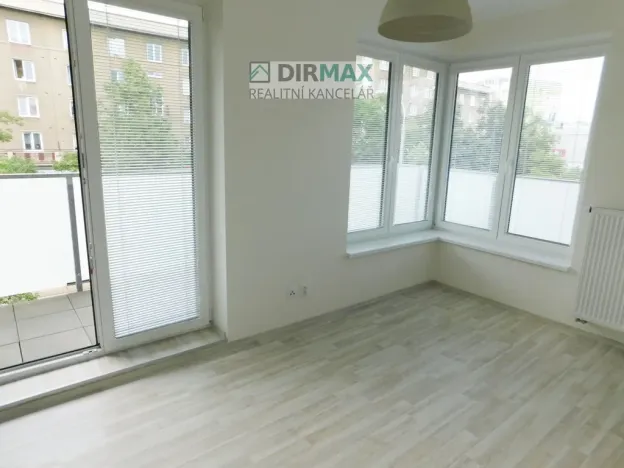 Pronájem bytu 2+kk, Plzeň - Lobzy, Koterovská, 62 m2