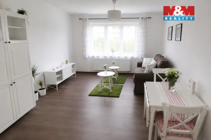 Pronájem bytu 2+kk, Praha - Vršovice, Slovinská, 46 m2