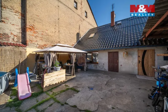 Prodej rodinného domu, Radnice, Pražská, 75 m2