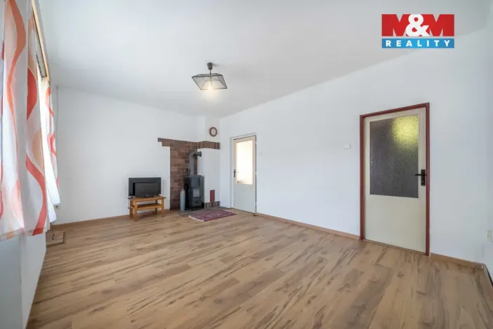 Pronájem rodinného domu, Komárov, Sadová, 47 m2