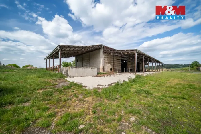 Prodej zemědělského objektu, Životice, 2087 m2