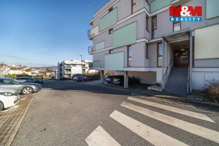 Prodej bytu 4+kk, Králův Dvůr, 89 m2