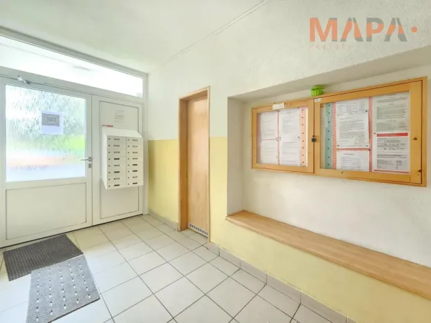Prodej bytu 3+1, Klášterec nad Ohří, Školní, 63 m2