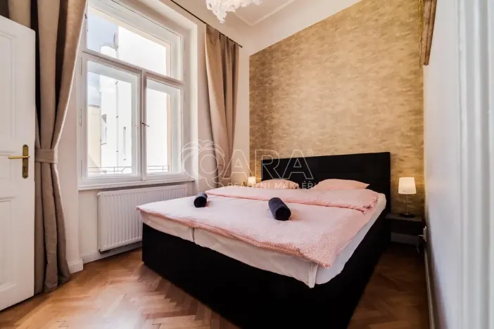 Pronájem bytu 4+1, Praha - Nové Město, Mikulandská, 84 m2