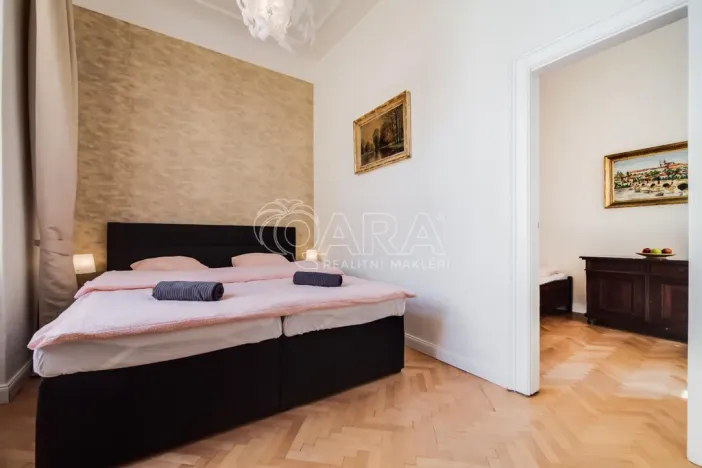 Pronájem bytu 4+1, Praha - Nové Město, Mikulandská, 84 m2