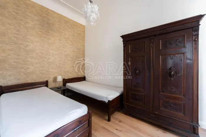 Pronájem bytu 4+1, Praha - Nové Město, Mikulandská, 84 m2