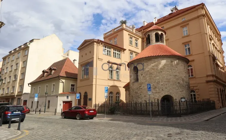 Pronájem bytu 1+kk, Praha, Konviktská, 30 m2
